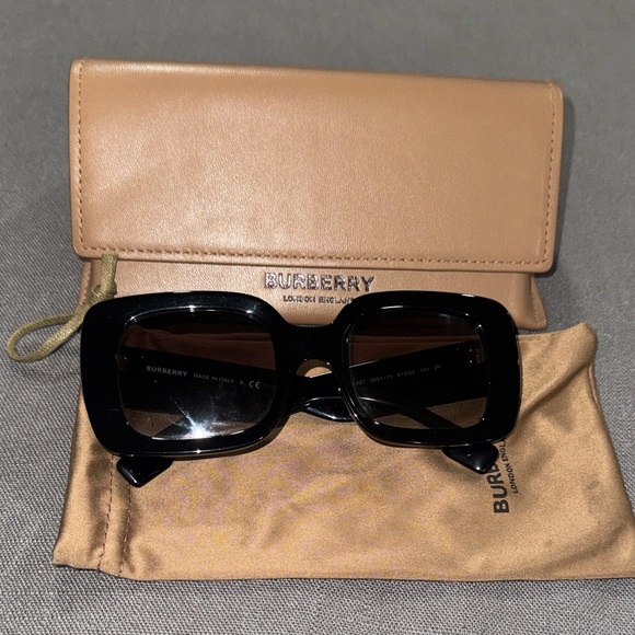 Burberry Black Sunglasses with Brown Case & Box